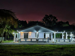 Homestay Villa D'Manggis